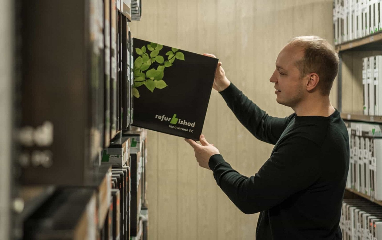 Stylové eko balení renovovaných notebooků